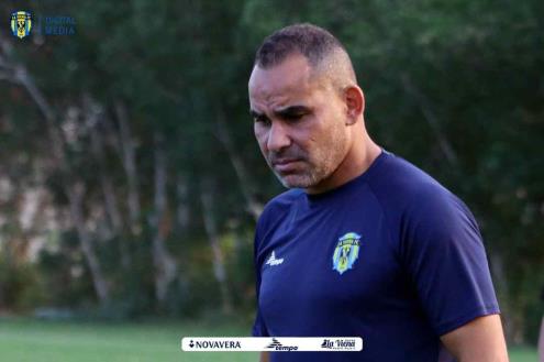 رسميًا.. لافيينا يُعلن قبول استقالة أحمد عيدعبدالملك